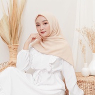 Kerudung Bella Square Warna Sage Green Bahan Pollycotton Kerudung Segi Empat Polos Best Seller