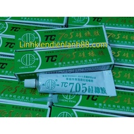 Circuit glue 705,704