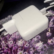 IPHONE CHARGER CAS 30 WATT APPLEiphone 100% ORIGINAL MACBOOK OR IPAD EX IBOX