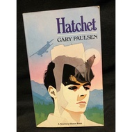 HATCHET BY: GARY PAULSEN