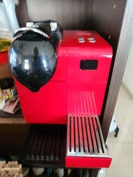 Nespresso x DeLonghi  capsule 咖啡機 紅色