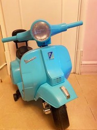Vespa兒童電動車 綿羊仔