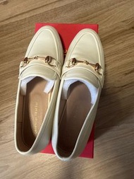 Oriental Traffic 米色金屬扣帶女鞋 37碼