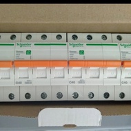 Mcb 3P 40A Domae Schneider Original