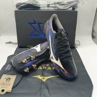 รองเท้าฟุตบอล Mizuno Alpha III Japan สีดำและสี "Ancient Water"แถมกล่องดันทรงถุงผ้า+ถุงเท้าไม่ได้สามา