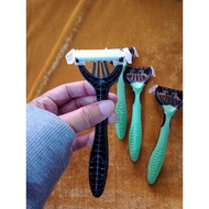 Schick Xtreme 3 Blades Sensitive