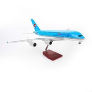Mô hình máy bay lắp ráp có đèn led Korean Air Airbus A380 47cm Everfly