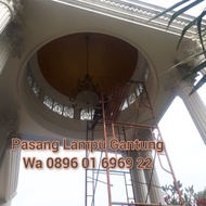 Tukang Pasang Lampu Gantung