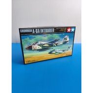 From Japan Model Assembled Grumman A-6A Intruder 1/100 Scale Us Navy Attack Aircraft
