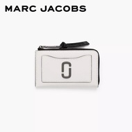 MARC JACOBS THE UTILITY SNAPSHOT TOP ZIP MULTI WALLET PF24 2F3SMP063S07 กระเป๋าสตางค์