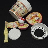 hello kitty 杯麵 盲盒