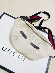 Gucci 印花logo 腰包 米白（大）