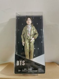 Mattel 韓團 BTS 防彈少年團 SUGA 閔玧其
6"著衫公仔