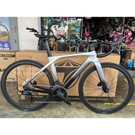 TWITTER T10 PRO 2.0 CARBON 700C AERO ROAD BIKE SHIMANO 105 R7120 HYDRAULIC DISC BRAKE