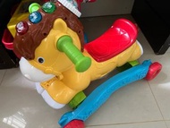 VTech 獅子學步車