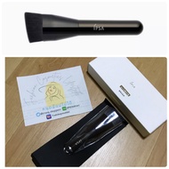 Ipsa the ultimate foundation brush แปรงลงรองพื้น made in Japan