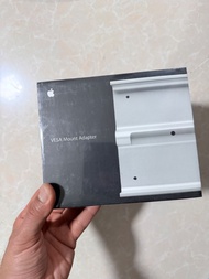 Apple Studio Display Vesa Mount adapter