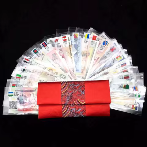 52/100 PCS Different World Genuine Original notes From 28/50 Different Country UNC