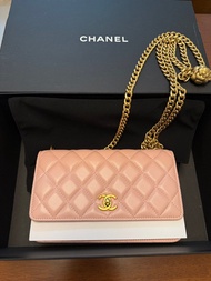 Chanel WOC 櫻花粉 山茶花調節扣 2023