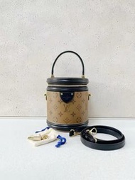 LV Cannes bag 
拼色老花發財桶 lv飯桶