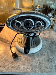 illy Capsule Machine 膠囊咖啡機