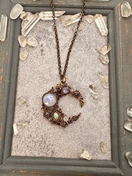 月光幻影-月光石 拉長石 月亮古銅色銅線編織吊墜