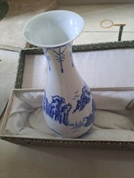 青花瓷花瓶