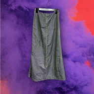 二手 COCOTTE 灰紫變色 風衣材質 微壓皺 珠飾 高腰 27 長裙 G118