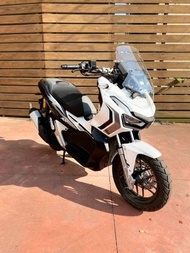 【榮立國際】HONDA ADV150 ABS購車洽阿駿賴:s204159