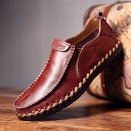 รองเท้าหนังวัวแท้และใหม่ของผู้ชายรองเท้าทำด้วยมือรองเท้าทำงานสบาย ๆ นุ่มสบาย รองเท้ากระโปรง