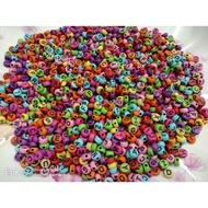 (D6) 200++pcs Alphabet Beads. Letter Alphabet.
