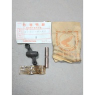 Honda C100 C110 C102 C105 Exhaust Valve Rocker Arm and Shaft original Honda Japan
