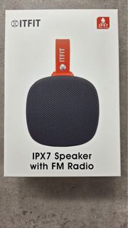 全新SAMSUNG ITFIT IPX7 防水藍牙喇叭加FM收音機 BLUETOOTH speaker with FM radio