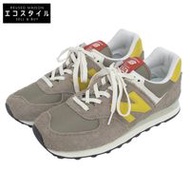 รองเท้าผ้าใบหนังกลับ New Balance สำหรับผู้ชาย สภาพเหมือนใหม่ สีน้ำตาลและเหลือง ไซส์ 27 ซม. รุ่น U574