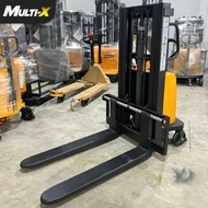 MULTI-X รถยกไฮดรอลิคไฟฟ้า Semi Electric Stacker รุ่น Semi Hand Stacker 2Tx2M รับน้ำหนัก 2 กิโลกรัม ย
