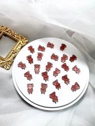 草莓晶小熊🍓高度17mm左右。 HKD88/個。