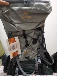 Arcteryx Bora95 絕版行山背囊