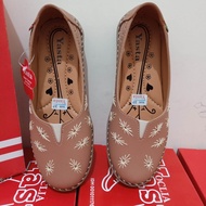 Sepatu Casual Slip On Mules Santai Wanita KicKers Rosie 18 Salem