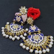 Earrings - costume jewellery
