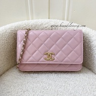 (Brand new) Chanel Seasonal Wallet On Chain WOC in Pink Caviar and GHW