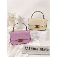HSH Shoulder Bag & Handbag Women's Size 9 Inches There Is One Channel In Use. High Quality