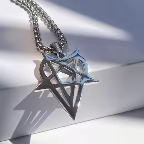 Trendy Men's Hip-Hop Jewelry High-Quality Stainless Steel Destroy Lonely Music Element Necklace