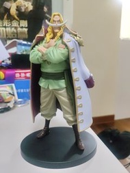 海賊王 白鬍子 雕像