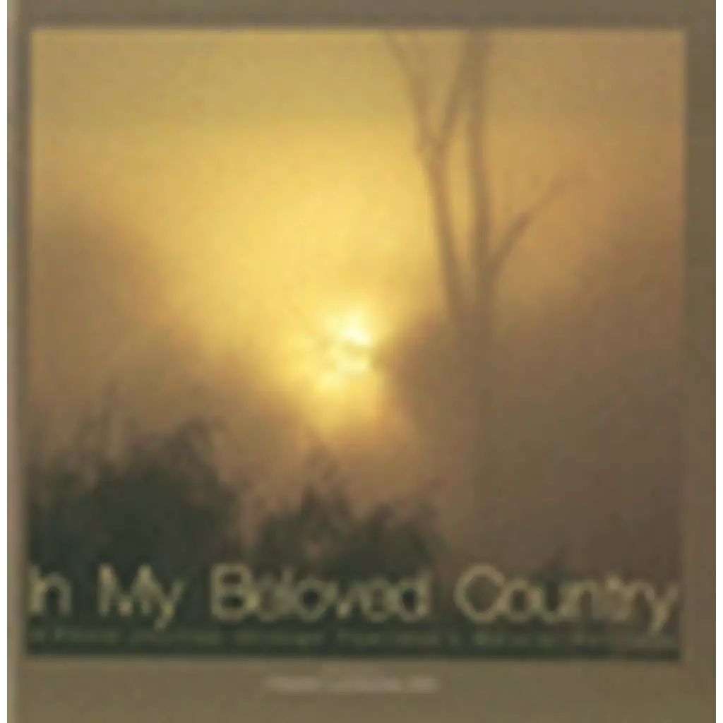 In My Beloved Country : A Photo Journey through Thailand's Natural Heritage (ปกแข็ง)