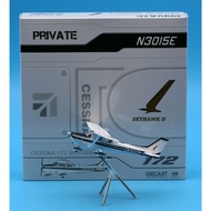 XX172001 Alloy Collectible Plane Gift JC Wings 1:72 Private Cessna 172 [Emergency water landing] Die