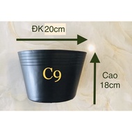 BLACK PLASTIC POT/C9 TREE CAGE