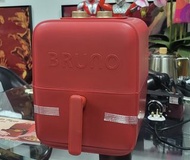 全新現貨 3.5L BRUNO 氣炸鍋，附带食譜。