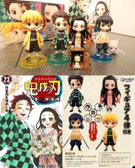 大特價‼️ 日本漫畫 鬼滅之刃 23卷 同捆版豪華套裝 【內含4隻Q posket Petit Figures+木箱小禰豆子】