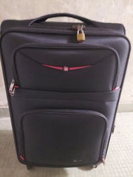 輕身布行李箱 Swiss Wenger Luggage 30吋 清屋快取 減$20