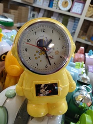 Jam Weker Alarm Karakter Astronout Jam Meja Karakter Alarm